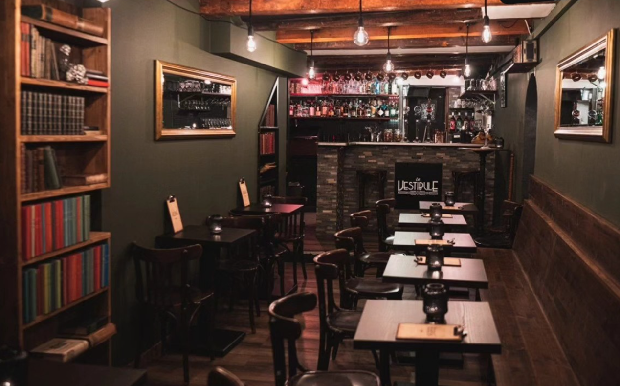 Le Vestibule - Genève — Super Juices partner bar